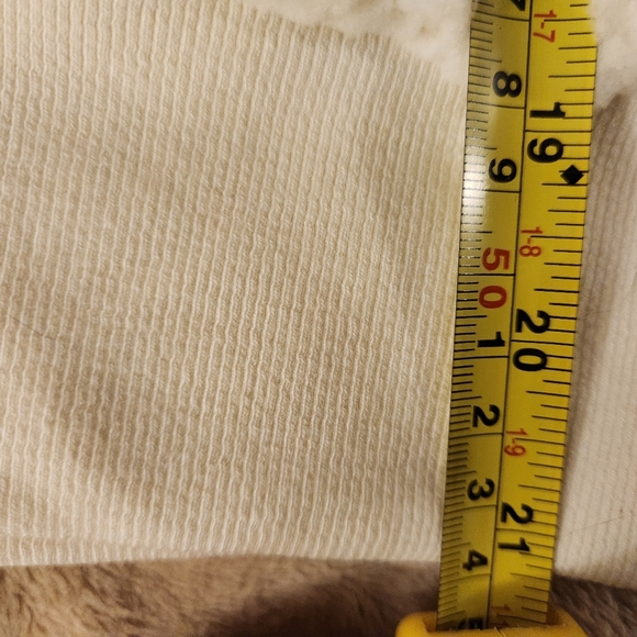 Juniors size medium PINK pull over. - Picture 4 of 5